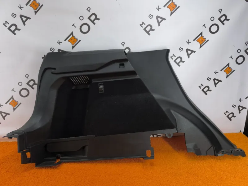 Обшивка багажника