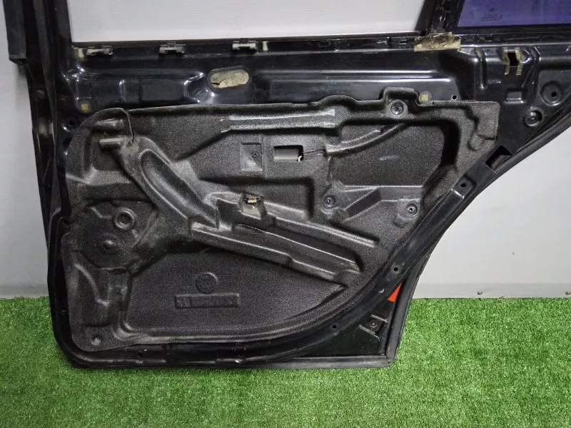 Дверь BMW 5-Series 2001 41528266722 E39, задняя правая