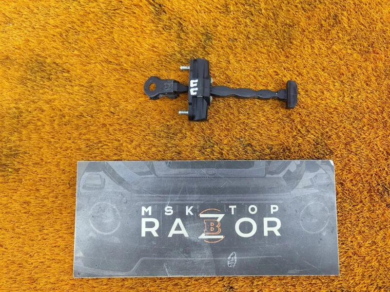 Ограничитель двери