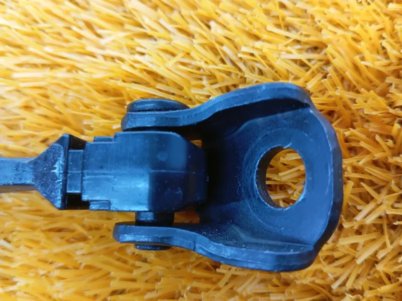 Ограничитель двери