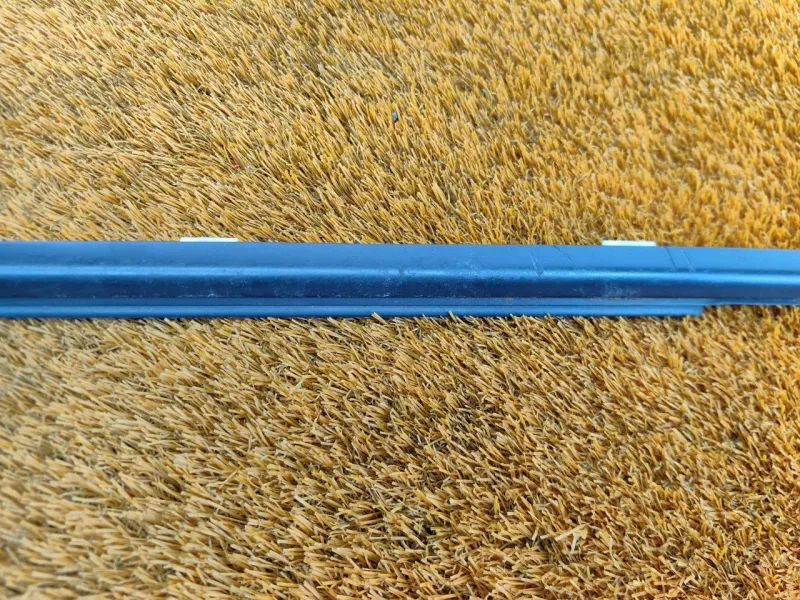 Молдинг стекла