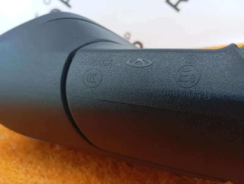 Зеркало боковое