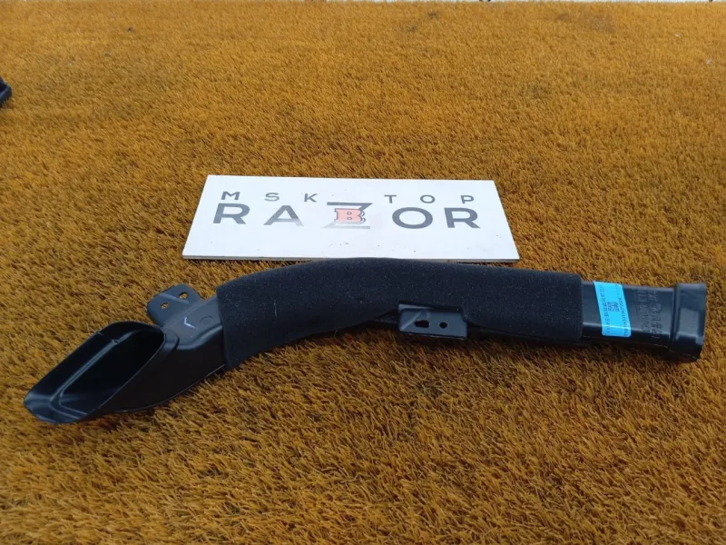 Воздуховод салона