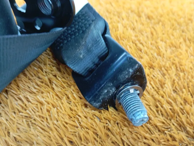 Ремень безопасности