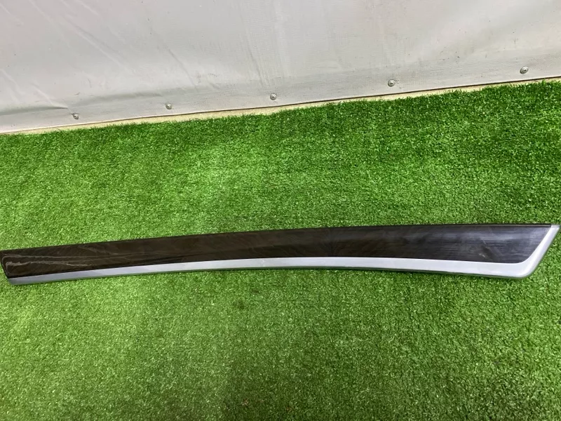 Накладка двери декоративная