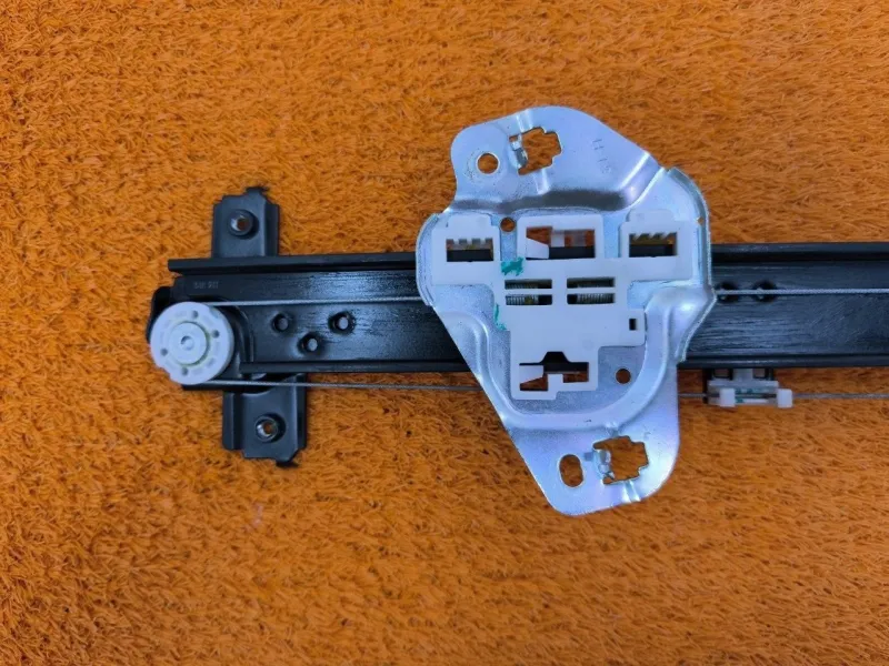 Стеклоподъемник