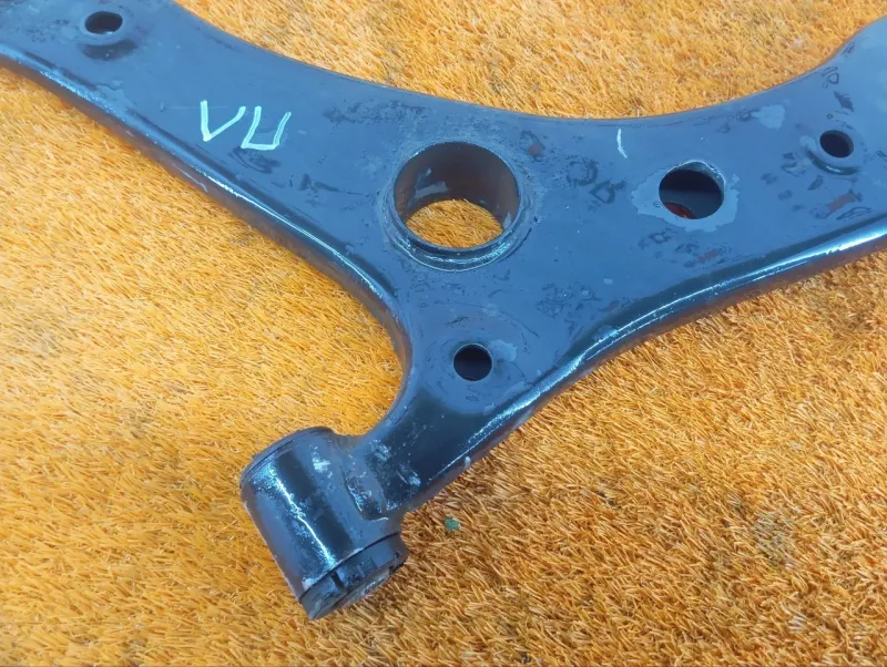 Рычаг подвески