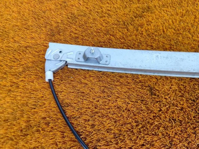 Стеклоподъемник