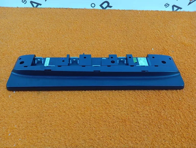 Панель приборов