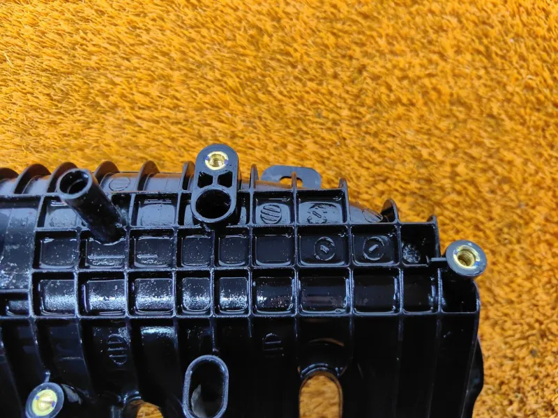 Коллектор впускной