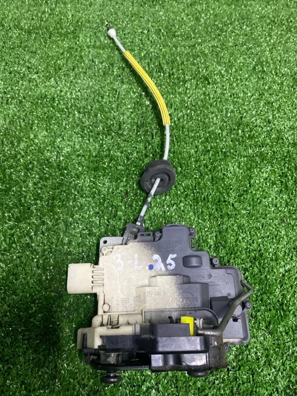 Замок двери