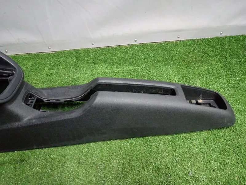 Консоль центральная