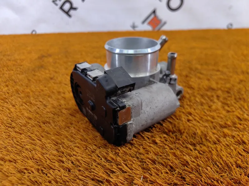 Дроссельная заслонка