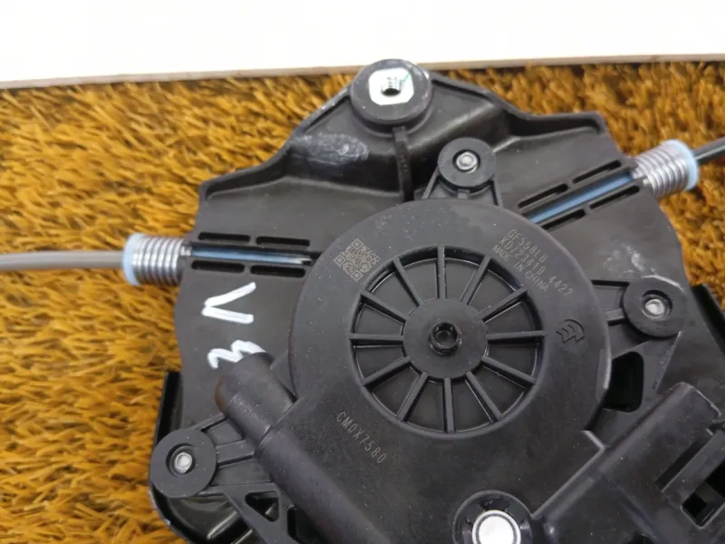 Стеклоподъемник