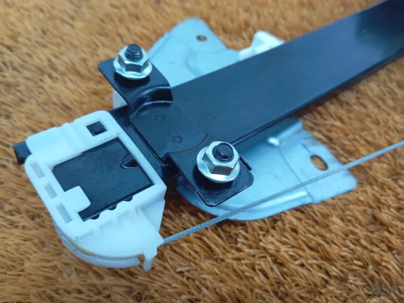 Стеклоподъемник