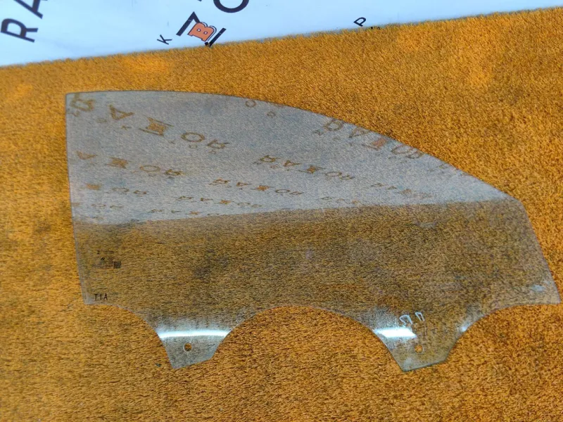 Стекло двери