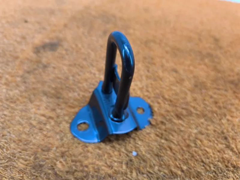 Крепление сиденья