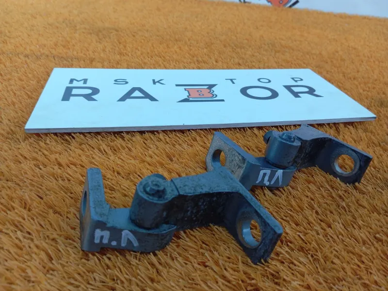 Петля двери Chery Tiggo 4 PRO 2023 J606106010 SQRE4G15C, передняя левая