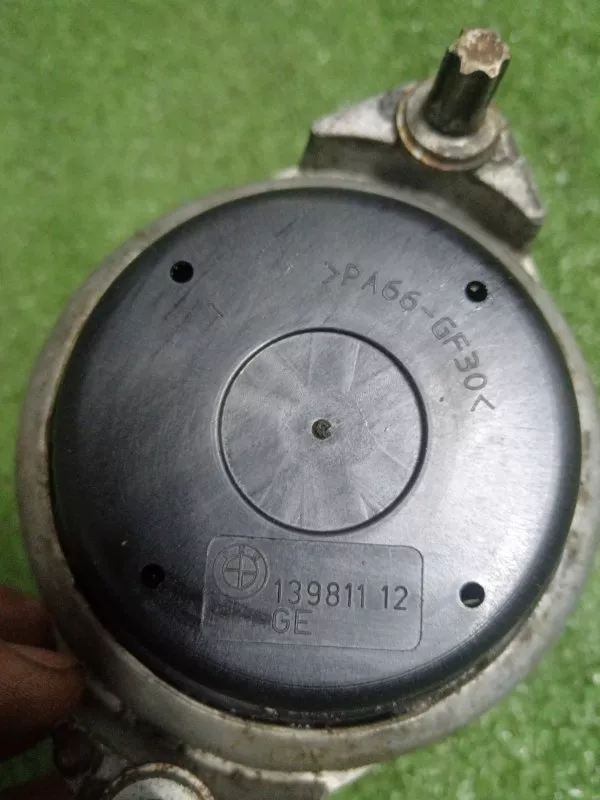 Подушка двигателя