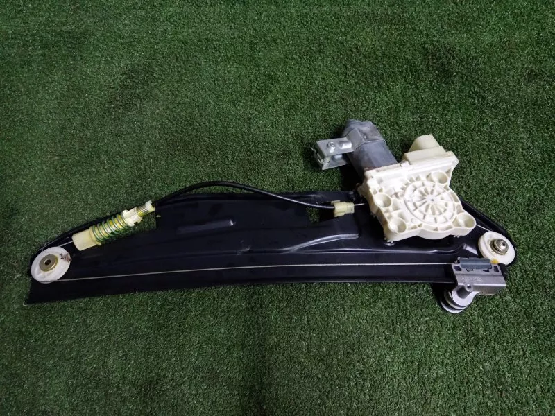 Стеклоподъемник BMW 7-Series 2002 51357202482 E65/E66, задний правый