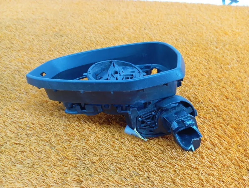 Корпус зеркала