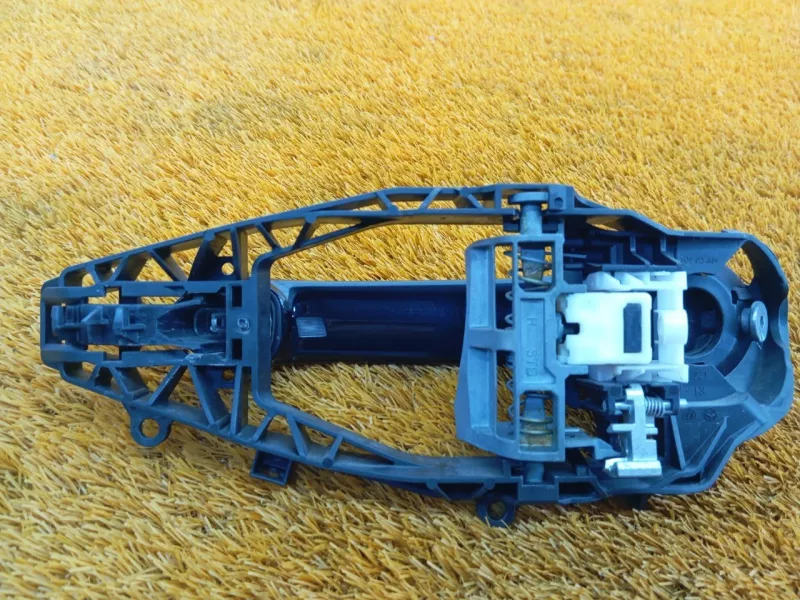 Ручка двери наружняя