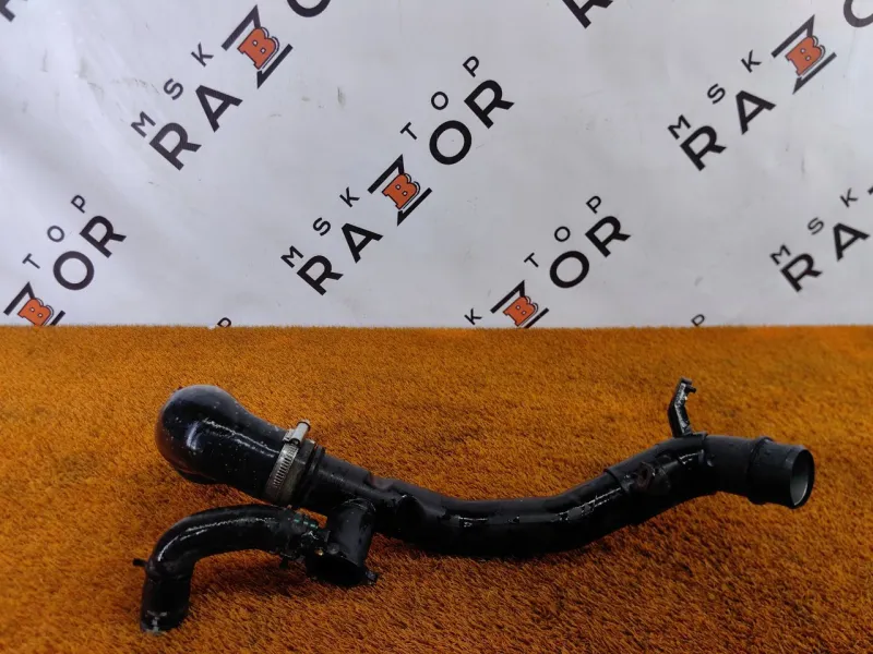 Патрубок интеркулера