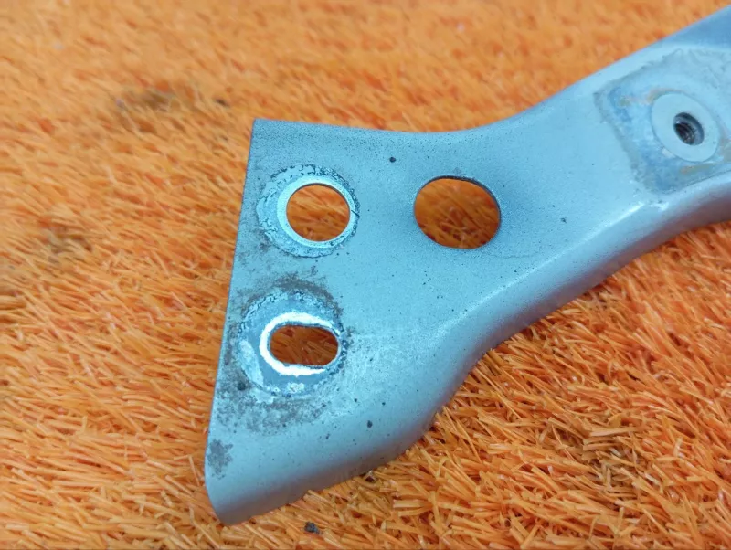 Крепление фары Changan UNI-V 2024 C281F2702093800, переднее левое