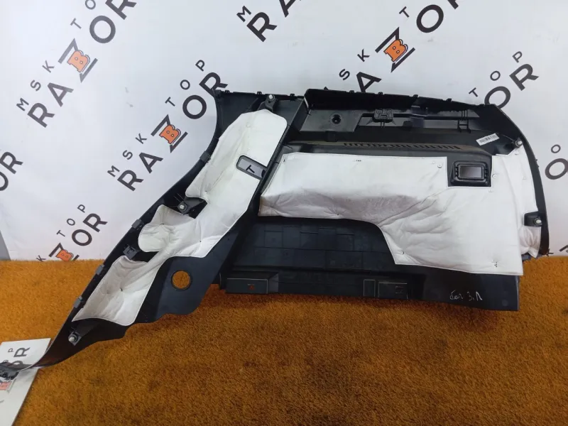 Обшивка багажника