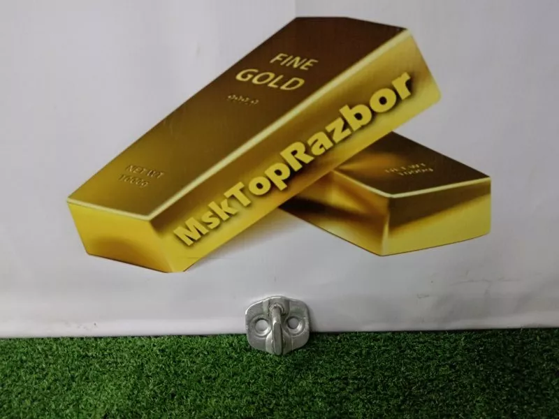 Ответная часть замка двери