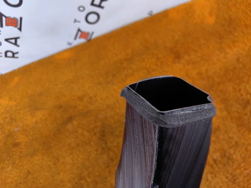 Воздуховод салона