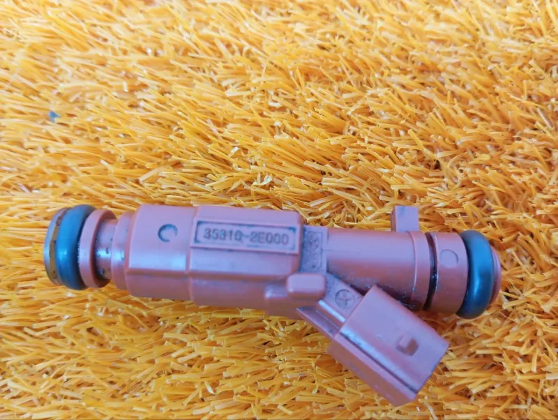 Форсунка топливная