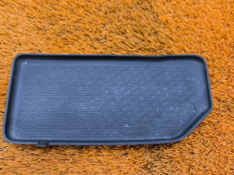 Коврик центральной консоли