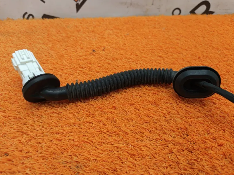 Проводка двери