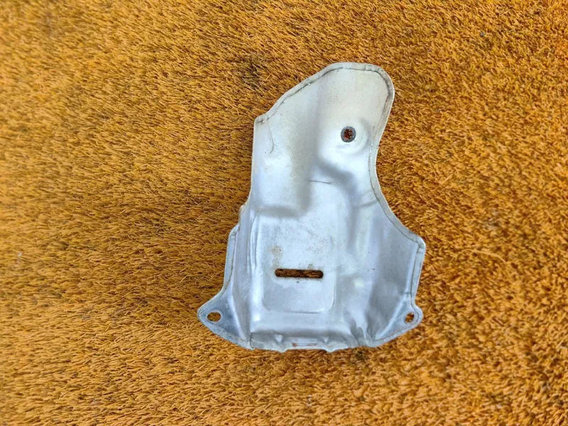 Экран коллектора выпускного