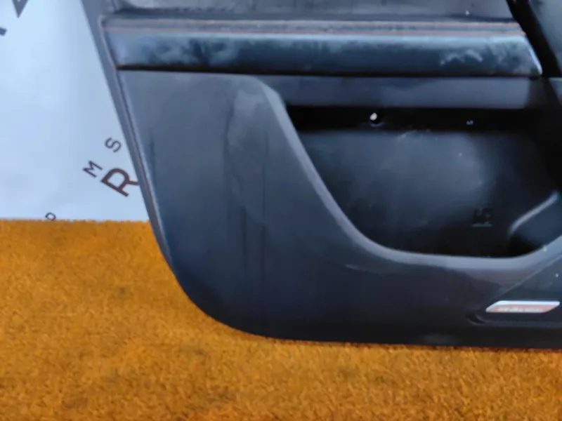 Обшивка двери