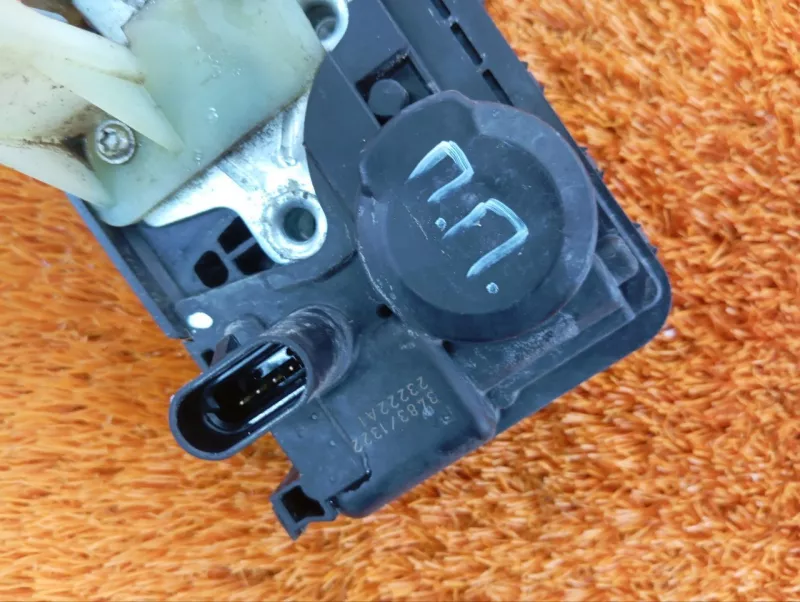 Замок двери