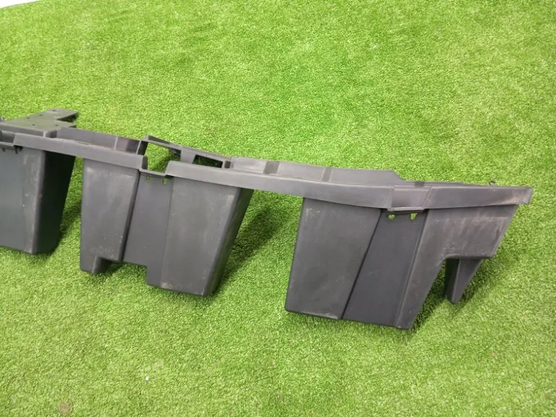 Усилитель бампера