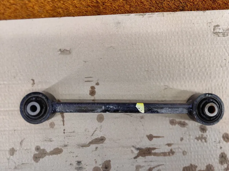 Рычаг подвески