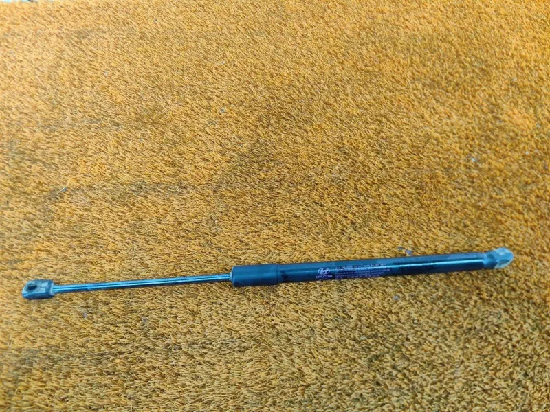 Амортизатор крышки багажника