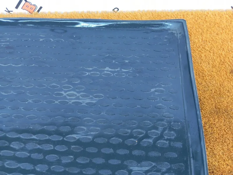 Ковер багажника