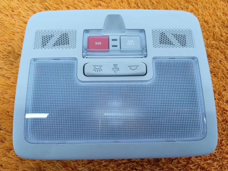 Плафон салона