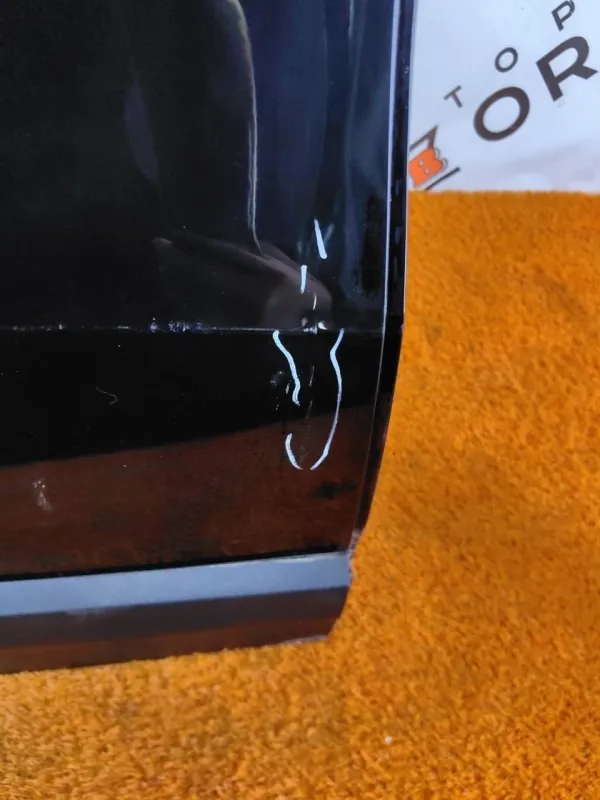 Дверь боковая