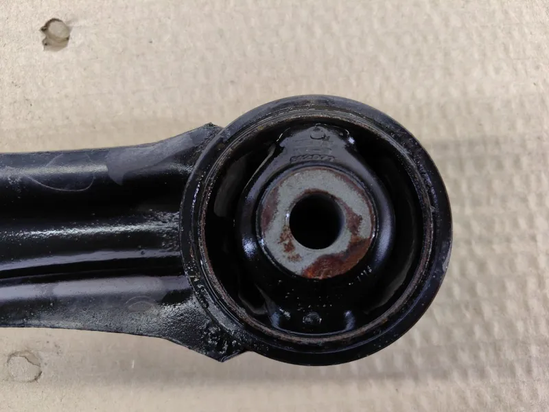 Рычаг подвески