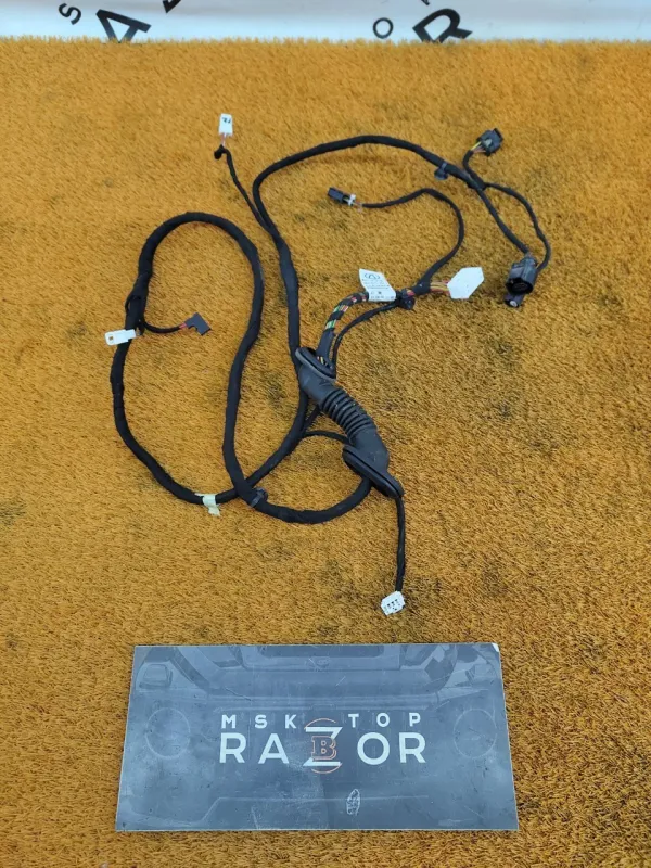 Проводка двери багажника