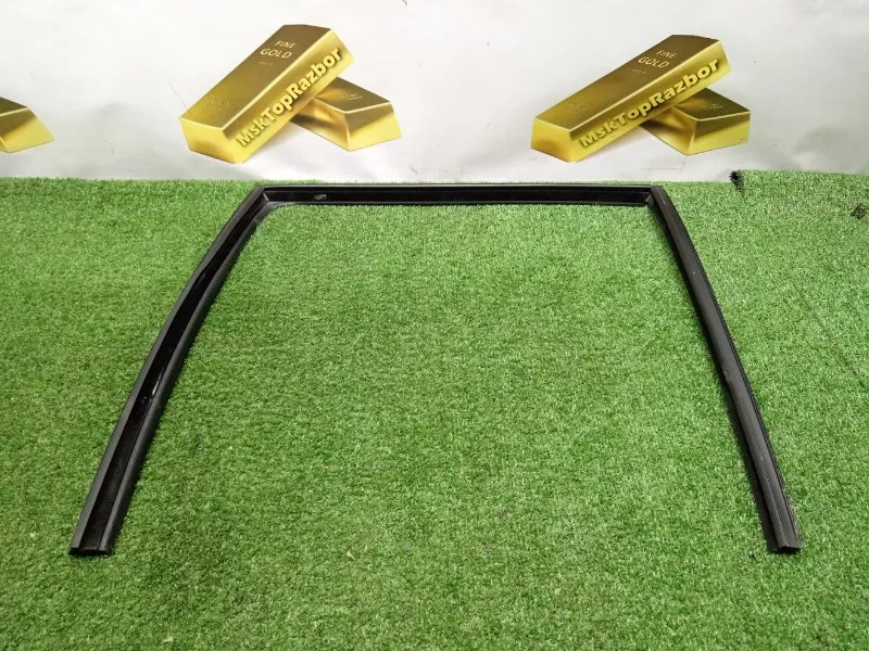 Уплотнитель стекла двери