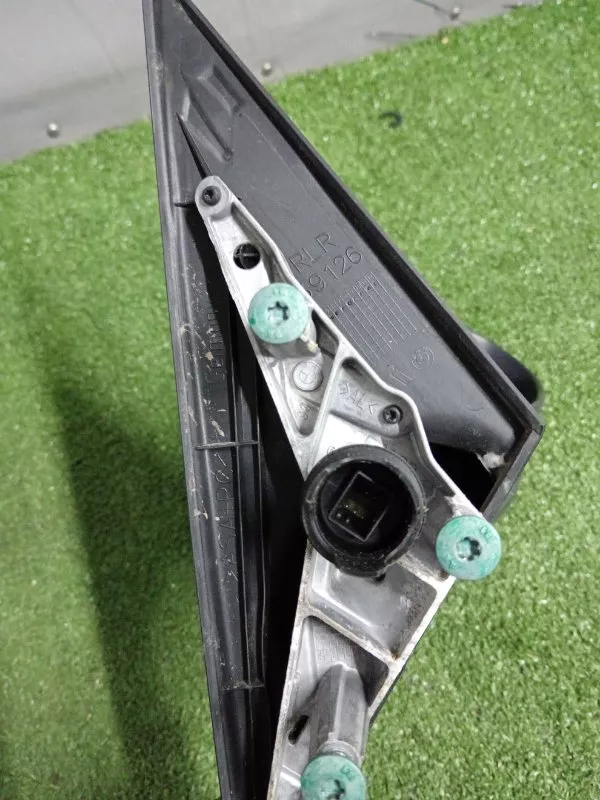 Зеркало боковое