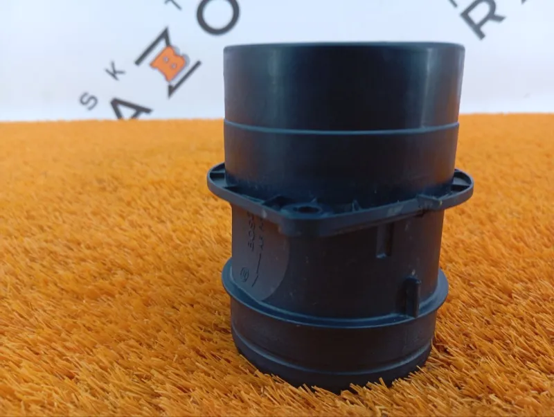 Датчик массового расхода воздуха