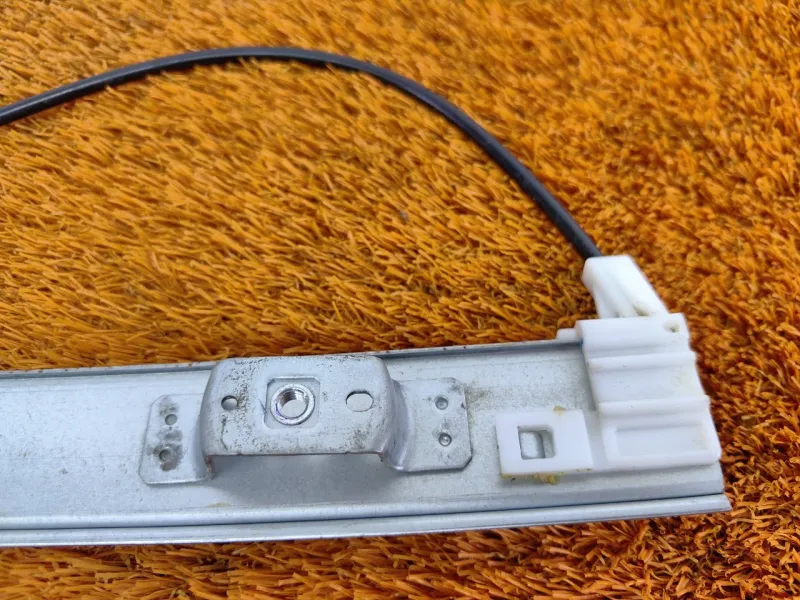 Стеклоподъемник