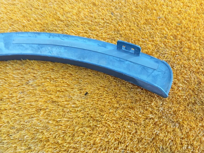 Накладка крыла